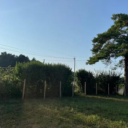 La Maison Du Pin Les Salles-de-Castillon